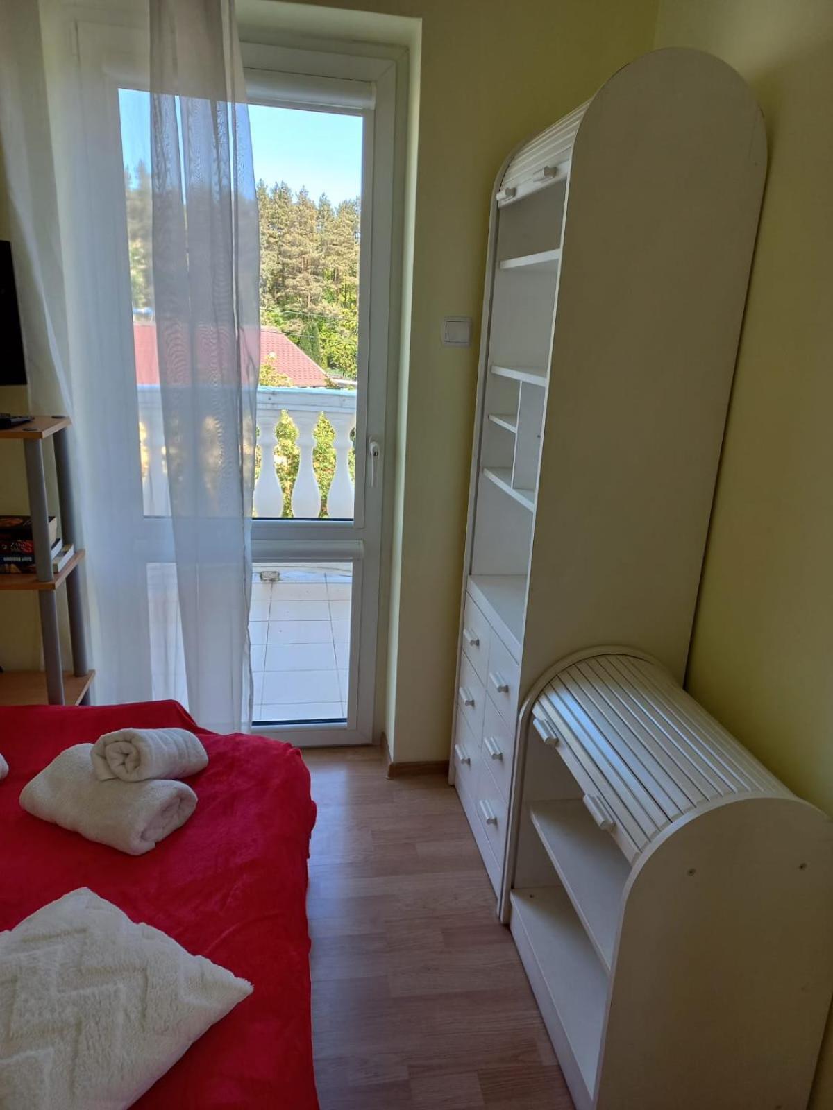 Apartamenty Junona Nad Morzem, W Domu Z Ogrodem, Obok Stegna I Jantar Junoszyno Dış mekan fotoğraf